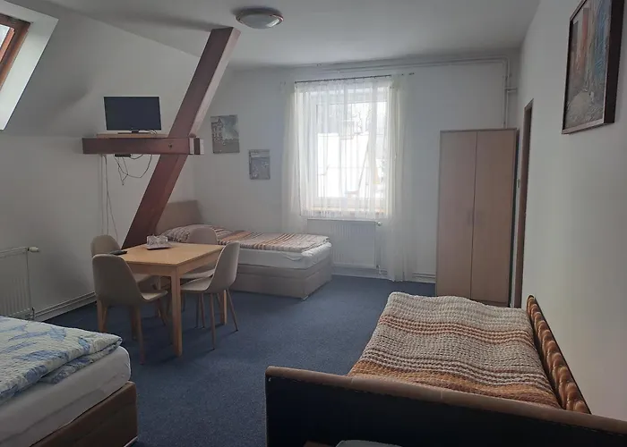 Casa de hóspedes Kachlicka 3*